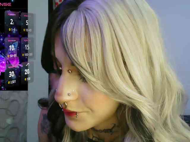 AlinaSvetlana webcam