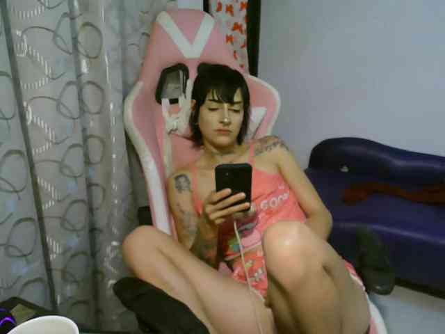 AlinaSvetlana webcam