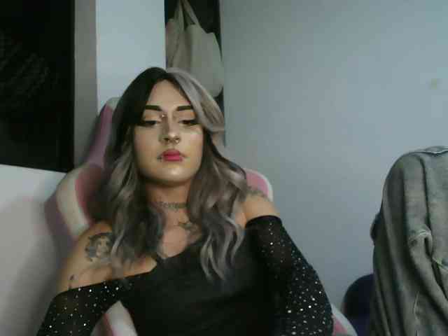 AlinaSvetlana webcam
