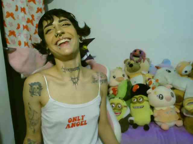 AlinaSvetlana webcam