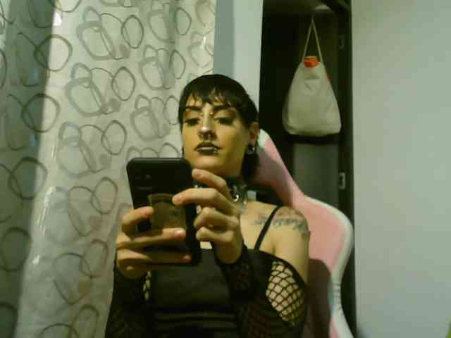 AlinaSvetlana webcam