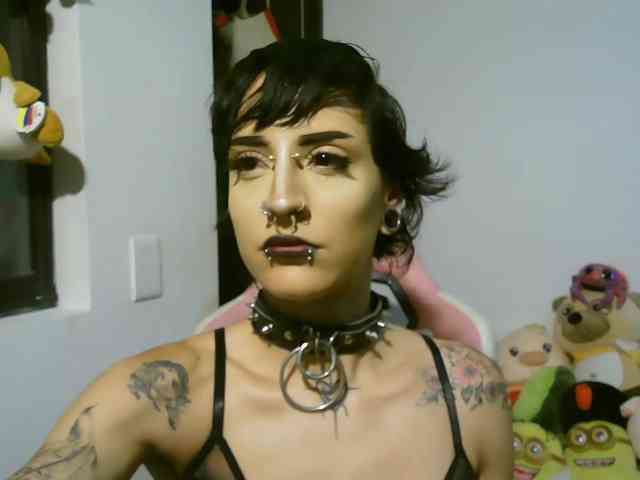 AlinaSvetlana webcam