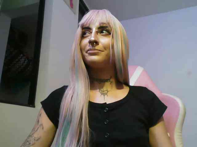 AlinaSvetlana webcam