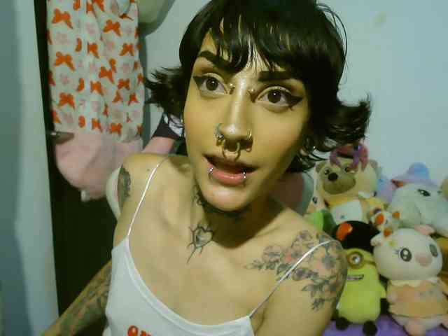 AlinaSvetlana webcam