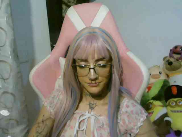 AlinaSvetlana webcam