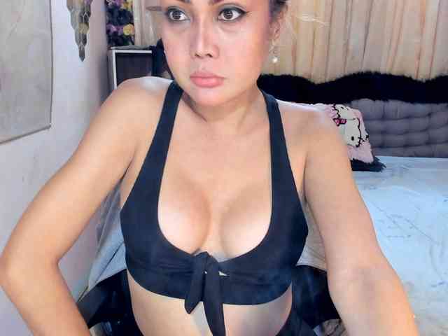 CharlotteWebb