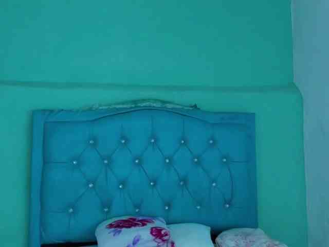 PriscilaSmiith25 webcam