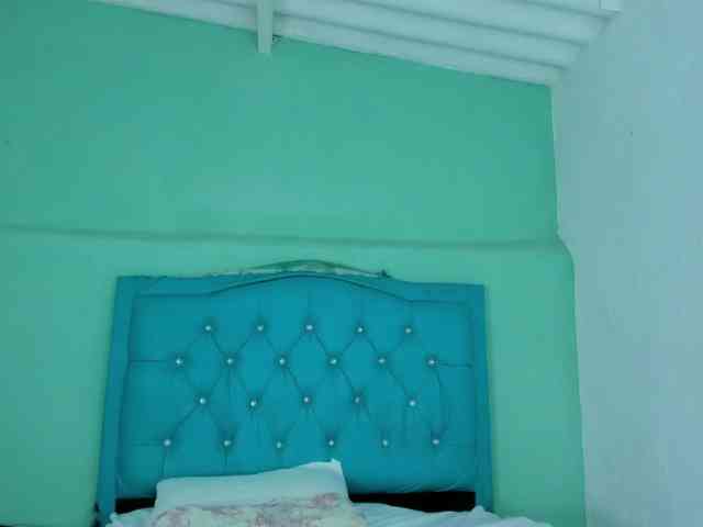 PriscilaSmiith25 webcam