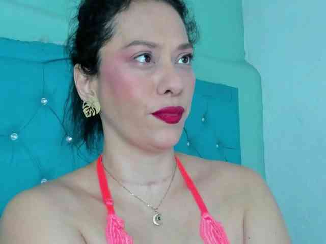 PriscilaSmiith25 webcam