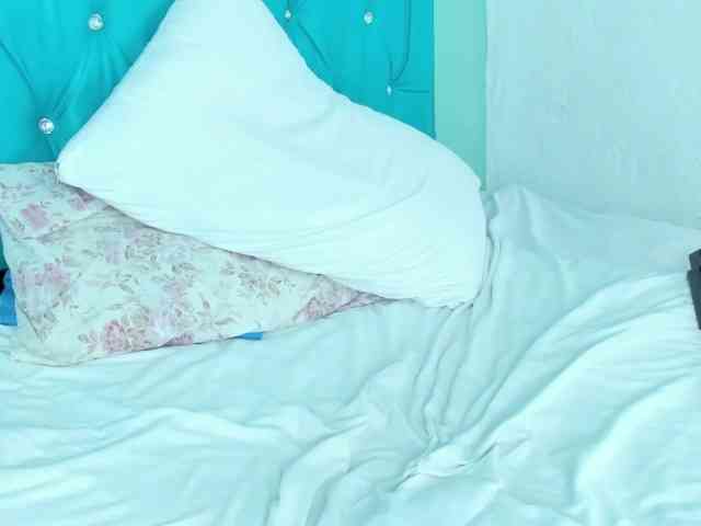 PriscilaSmiith25 webcam