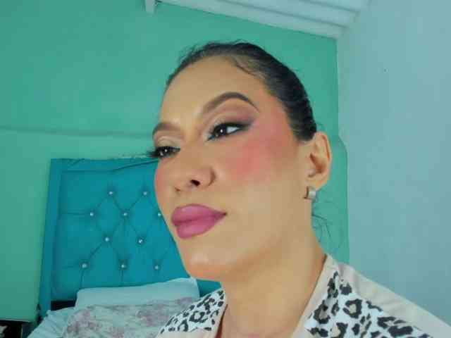 PriscilaSmiith25 webcam