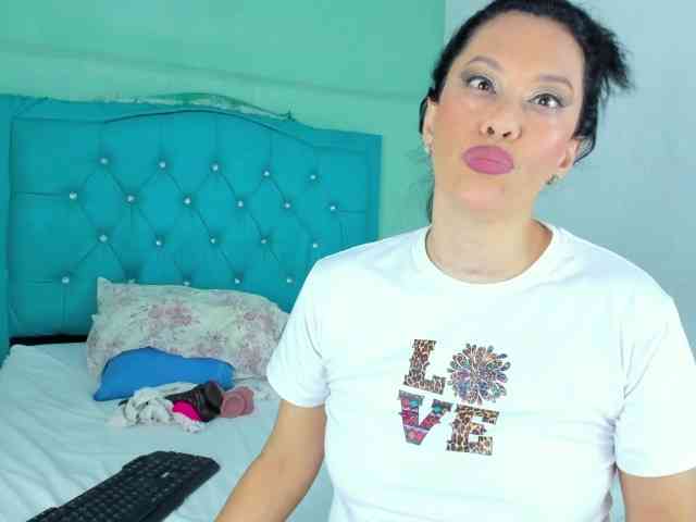 PriscilaSmiith25