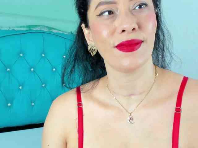 PriscilaSmiith25 webcam