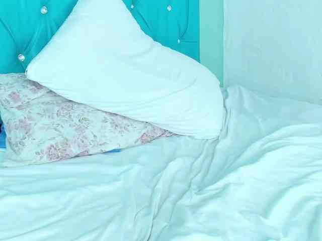 PriscilaSmiith25 webcam