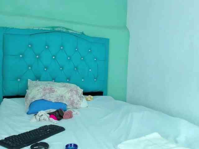 PriscilaSmiith25