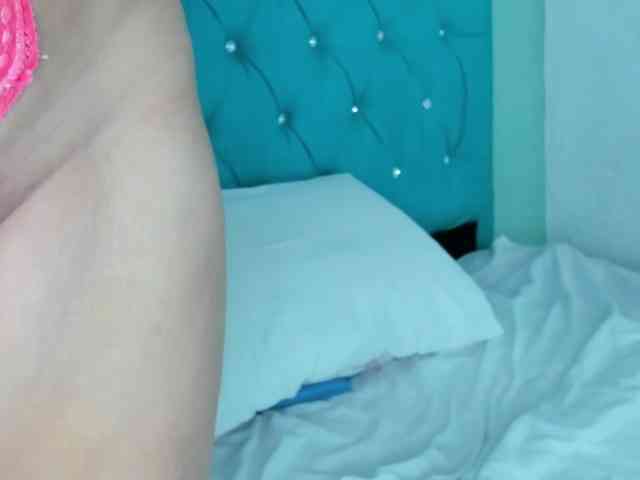 PriscilaSmiith25 webcam