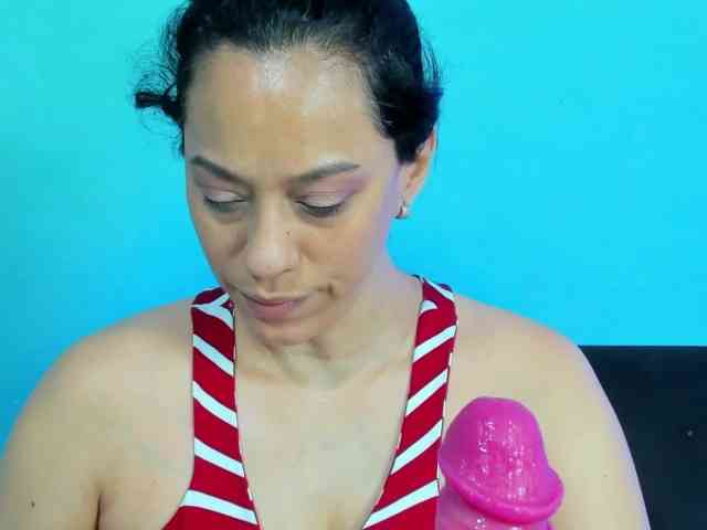 PriscilaSmiith25 webcam