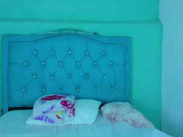 PriscilaSmiith25 webcam