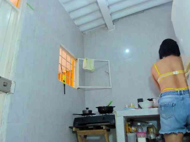 PriscilaSmiith25 webcam