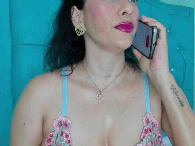 PriscilaSmiith25 webcam