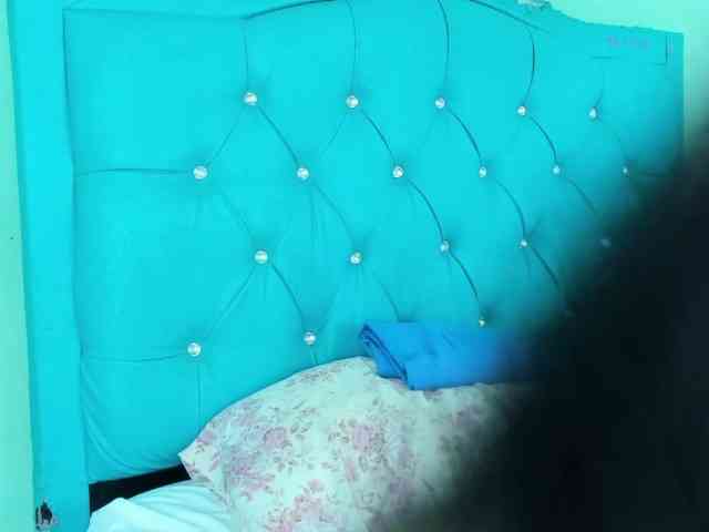 PriscilaSmiith25 webcam