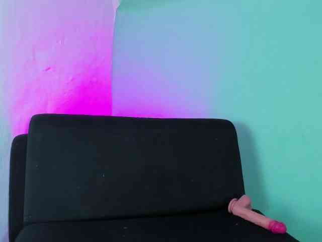 PriscilaSmiith25 webcam