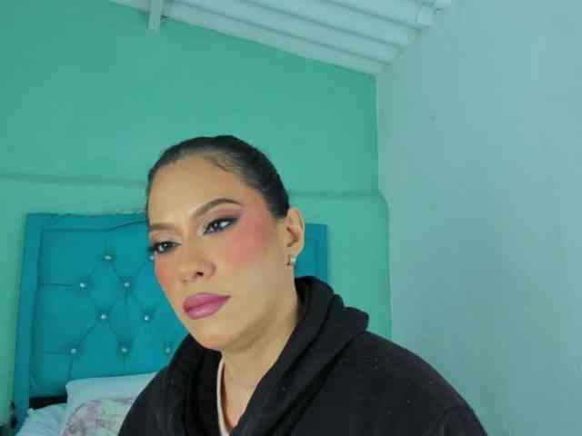 PriscilaSmiith25 webcam