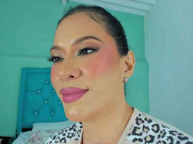 PriscilaSmiith25 webcam