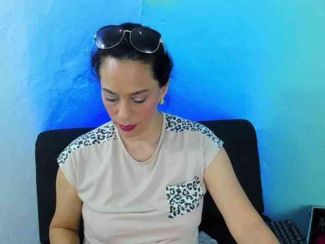 PriscilaSmiith25 webcam
