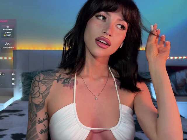 AllweNEEDisLOVE's BongaCams show and profile