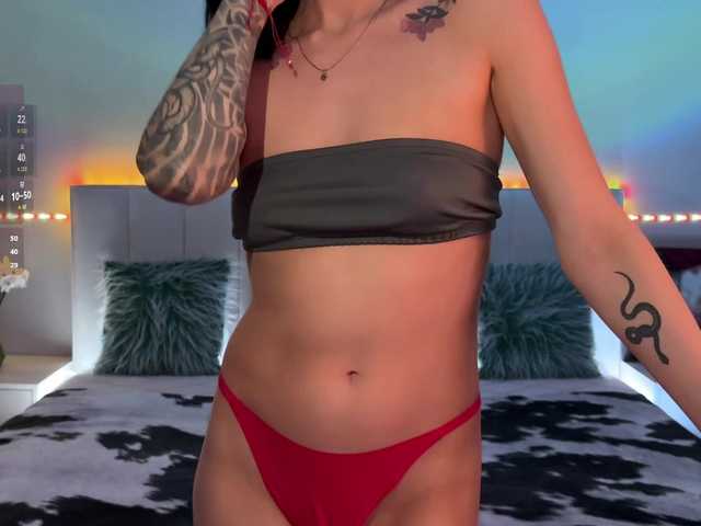 AllweNEEDisLOVE's BongaCams show and profile