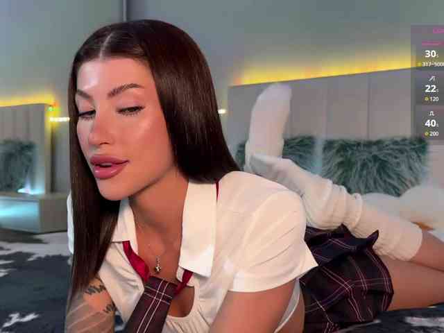 AllweNEEDisLOVE webcam