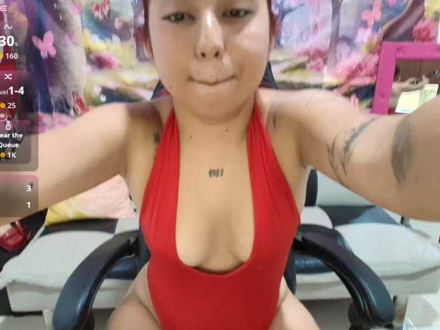 Hayami18 live cam on BongaCams