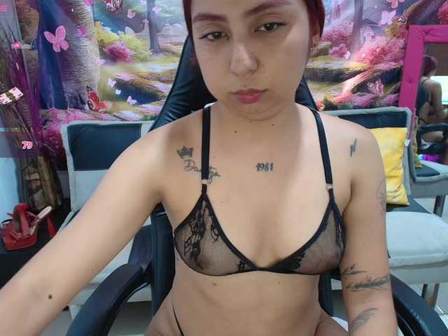 Hayami18 live cam on BongaCams