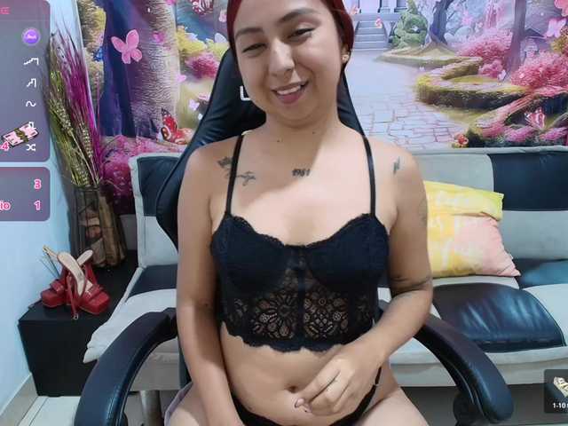 Hayami18 live cam on BongaCams