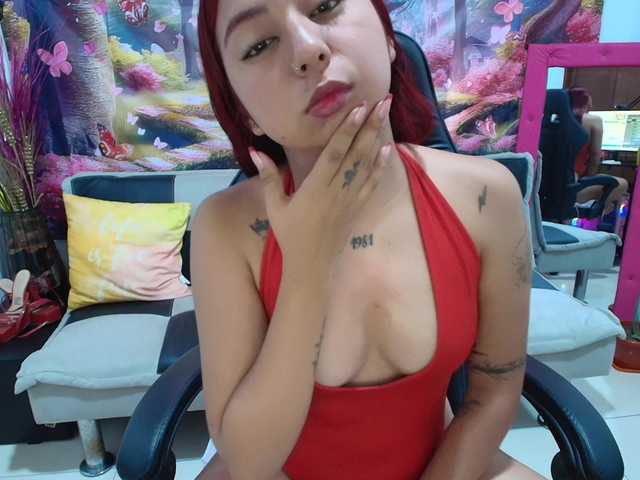 Hayami18 live cam on BongaCams