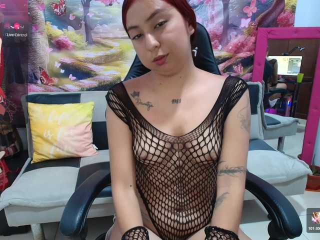 Hayami18 live cam on BongaCams