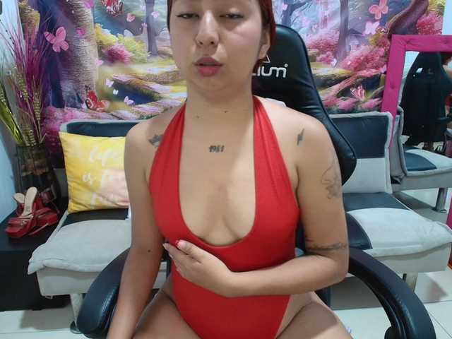 Hayami18 live cam on BongaCams