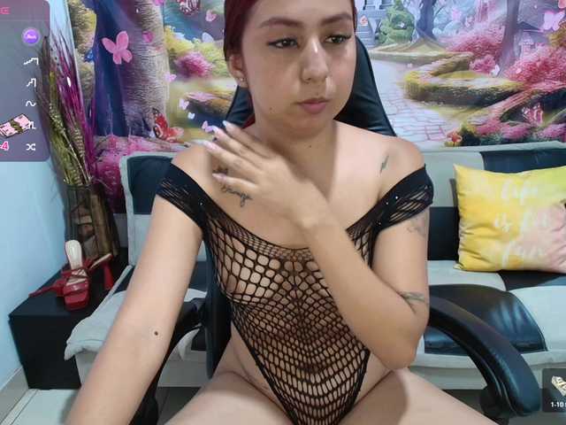 Hayami18 live cam on BongaCams