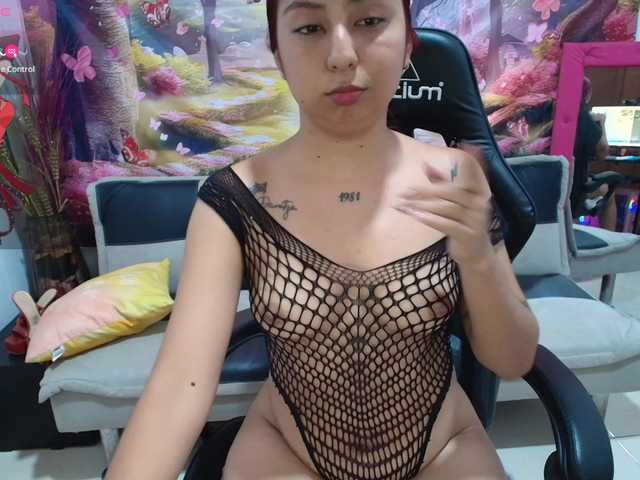 Hayami18 live cam on BongaCams