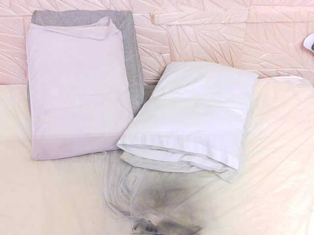 kinky-redhead18 live cam on BongaCams