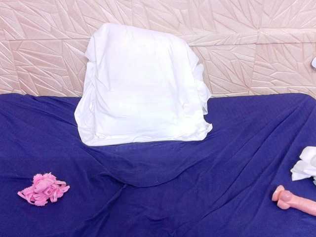 kinky-redhead18 live cam on BongaCams