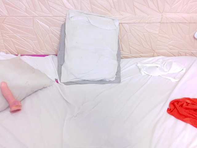 kinky-redhead18 live cam on BongaCams