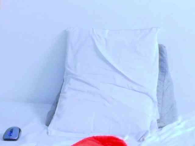 kinky-redhead18 webcam