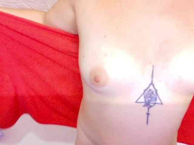 kinky-redhead18 webcam