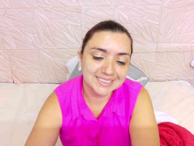 kinky-redhead18 webcam