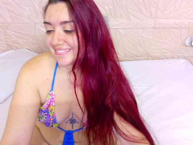 kinky-redhead18 webcam