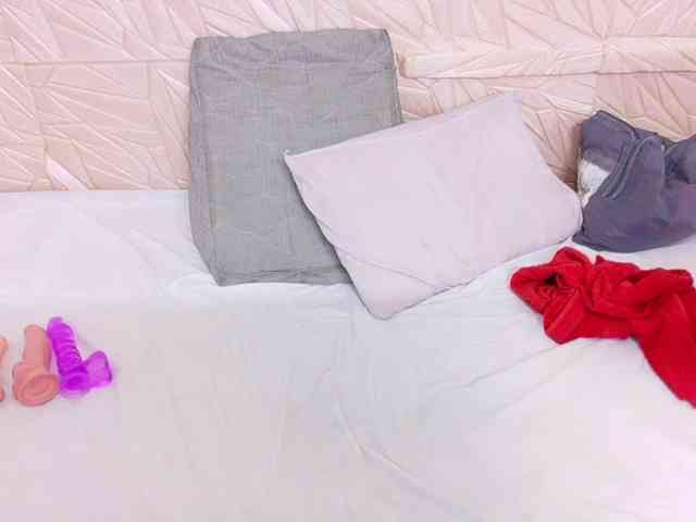 kinky-redhead18 kinky-redhead18