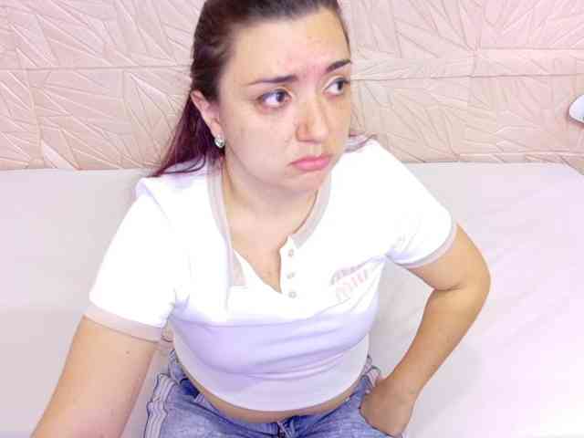 Modelo: kinky-redhead18