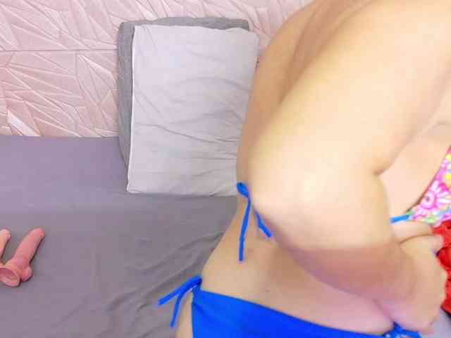 kinky-redhead18 webcam